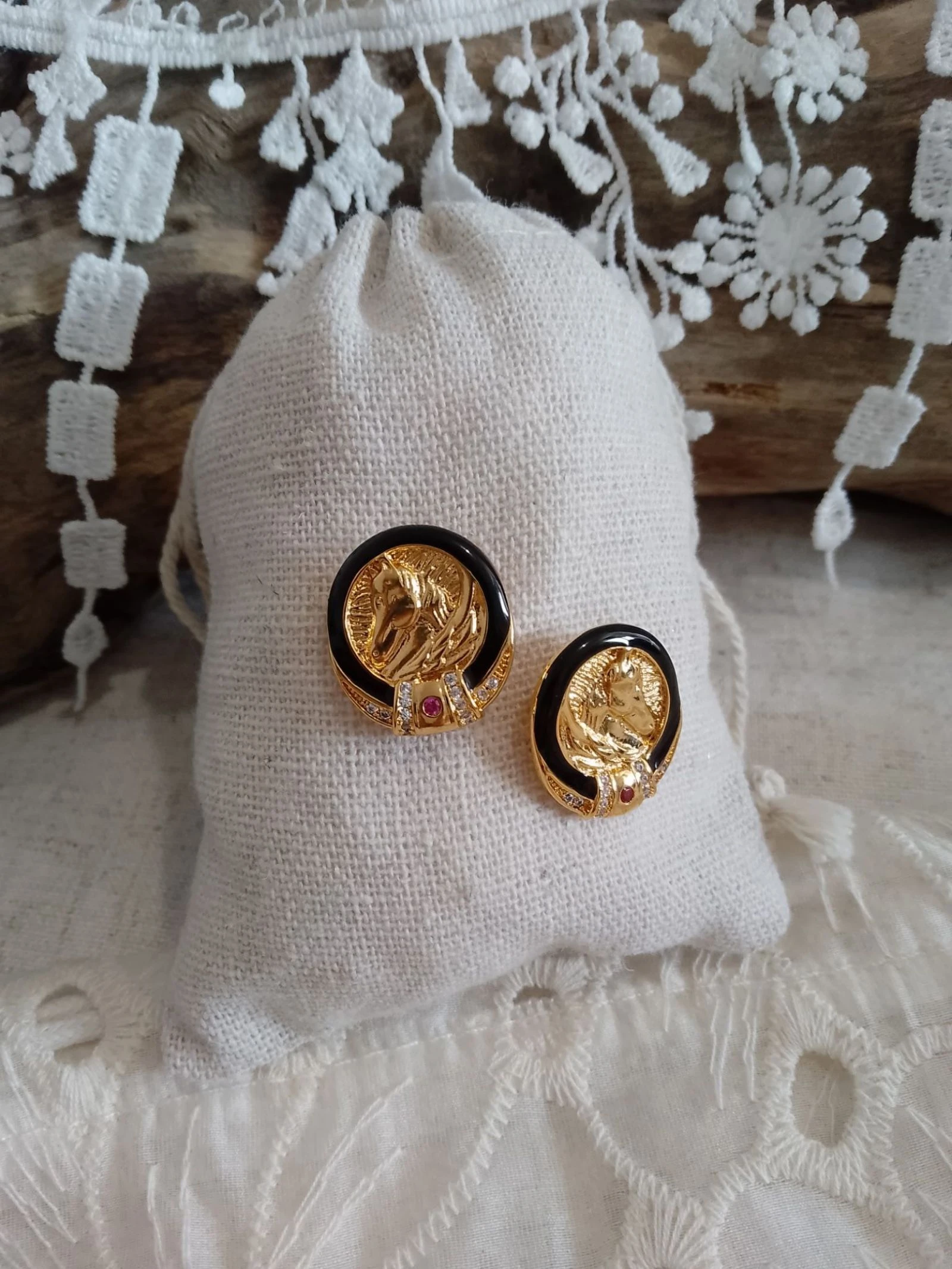 Pendientes bohemios de caballo dorado – photo 2